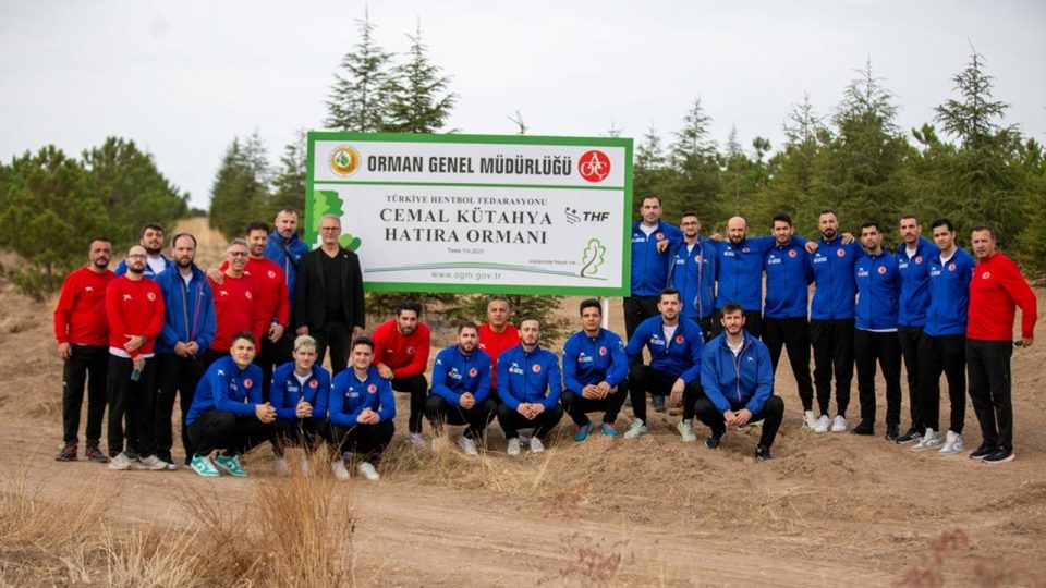 Milli hentbolcu Cemal Kütahya anısına hatıra ormanı oluşturuldu